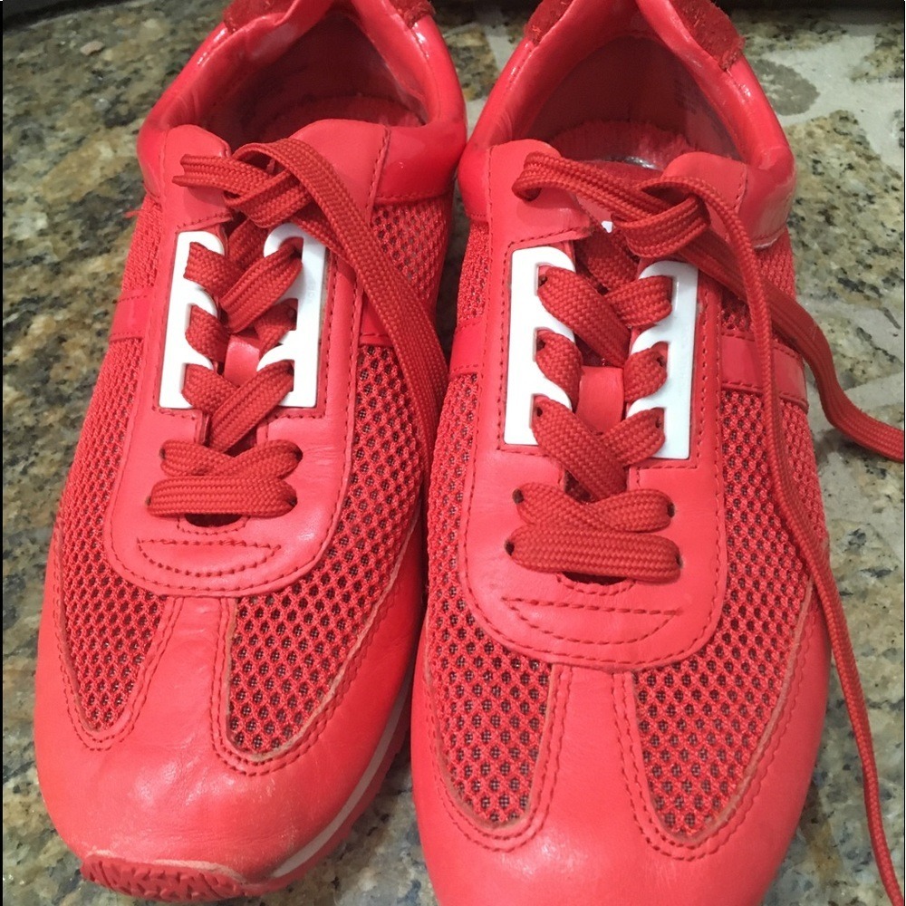 Michael Kors‎ Red Leather and Mesh Maggie Trainer sneakers size 7 - Picture 2 of 10